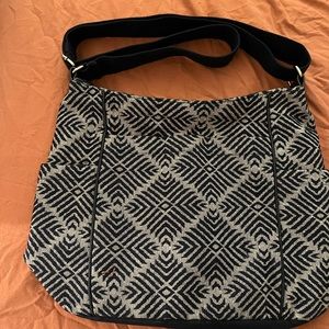 Thirty-One gifts Casual Carry All Purse. Good used condition.